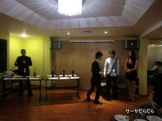 20111125 wine party 5