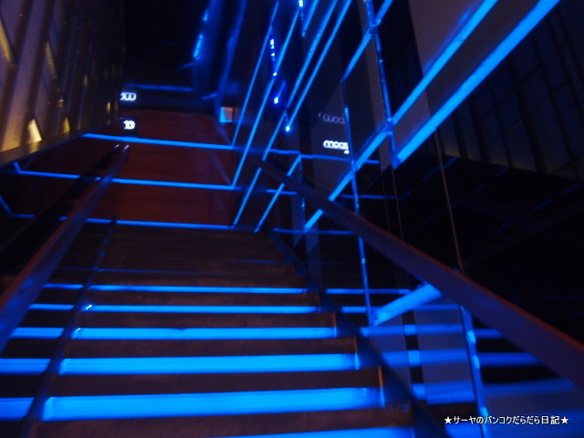 ZOOM Sky Bar & Restaurant ルーフトップ バンコク