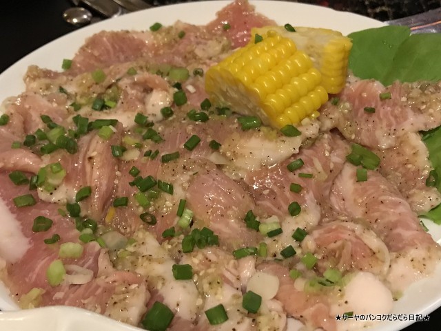 sankyu yakiniku 3休 三休 バンコク 美味しい焼肉 豚トロ