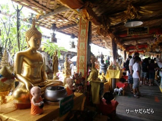 20101010 FOATING PATTAYA MARKET 6