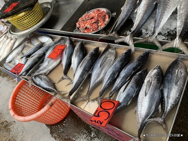 シラチャ朝市場 Muang Si Racha Food Market (17)