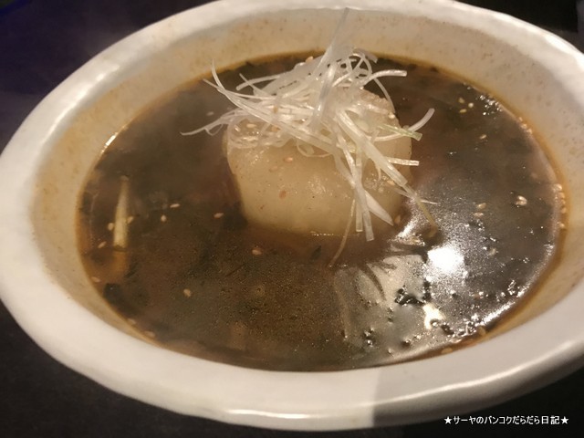 TOKYO XXX バンコク 焼肉 高級 美味しい 大根スープ