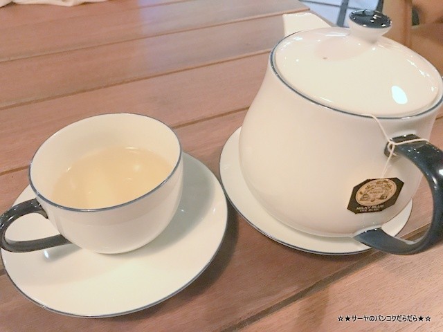 トンロー カフェ Bar Storia バンコク gourmet (5)