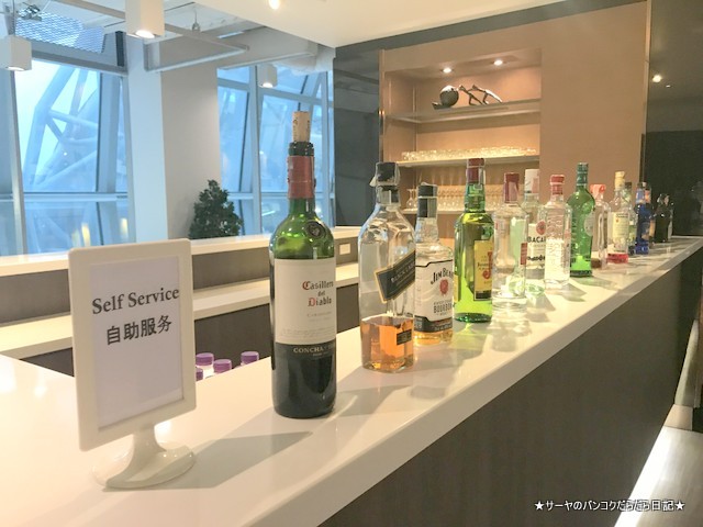 MIRACLE FIRST CLASS LOUNGE Gate G BKK (1)