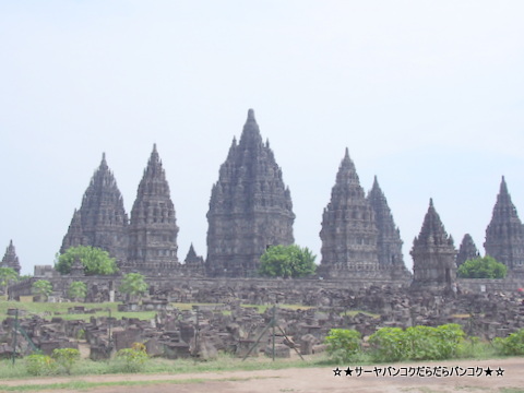 ץХʥPrambanan Temple Compounds