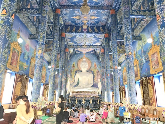 Rong Suea Ten Temple チェンライ 青い寺 (8)