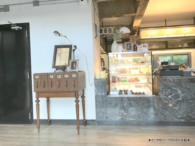 04 kurios cafe bangkok おしゃれ カフェ (8)