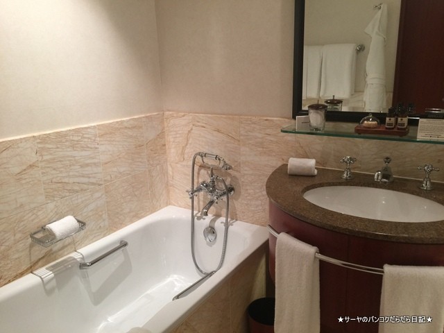 Four Seasons Hotel Sydney シドニー フォーシーズンズ