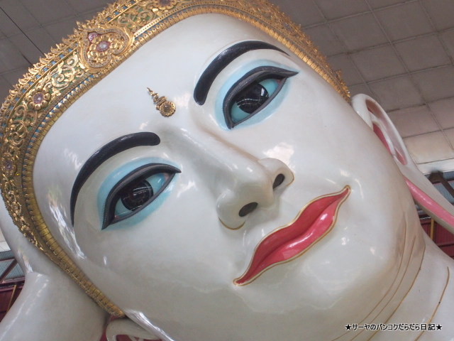 チャウッターヂー・パゴダ Chaukhtatgyi Paya 涅槃像