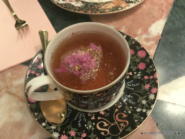 bangkokcafe Sretsis Parlour スレトシス golden tea