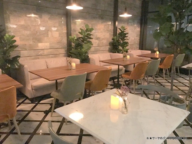 トンロー カフェ Bar Storia バンコク gourmet (2)