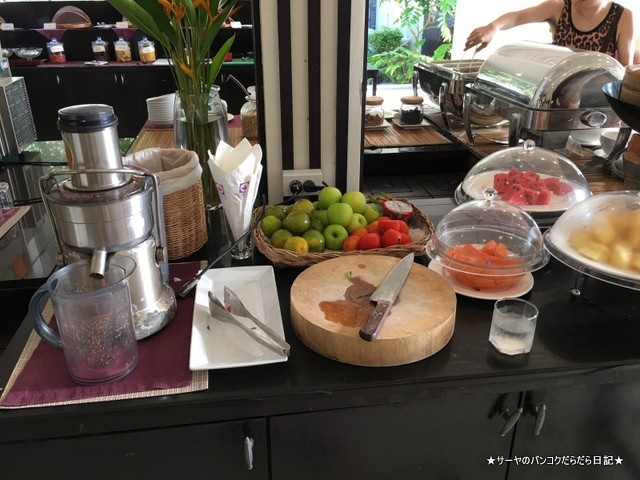 クラビ タイ Krabi 秘境 ホテル 朝食 (9)