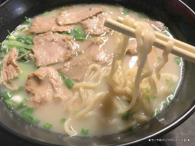 ラーメン屋台 ウドンタニ udonthani ramen street (7)