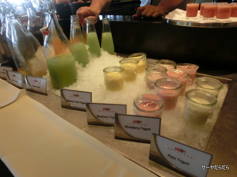 Crowne Plaza Bangkok Lumpini Park 朝食