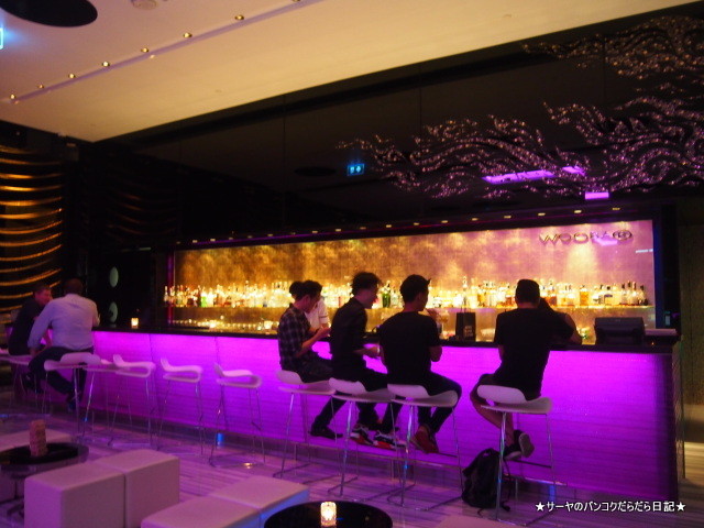 WOOBAR バンコク W hotel オシャレ バー
