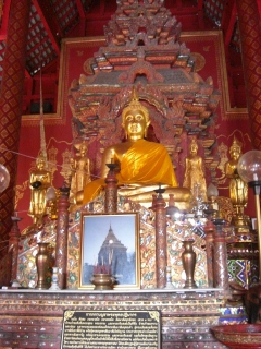 20081008 Wat Chiang Man 3