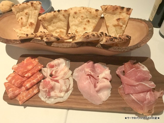 Pizza Massilia ピザマッシリア バンコク イタリアン coldcut