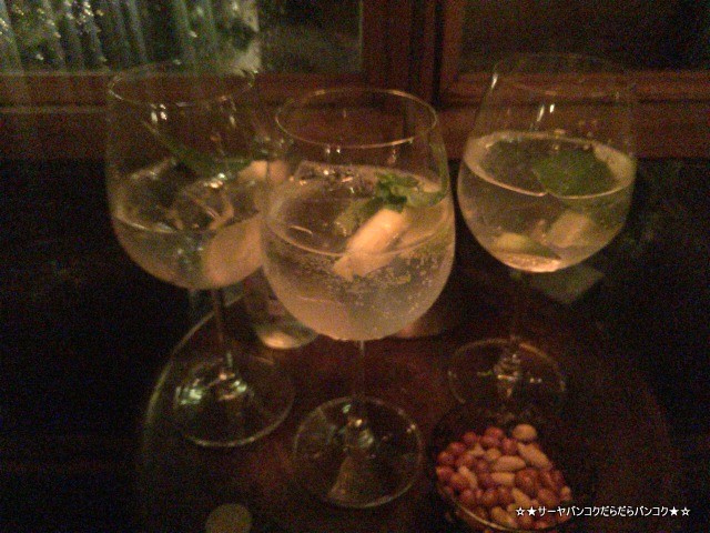 Iron Balls Gin Distilleryޥ󡡥졡BAR