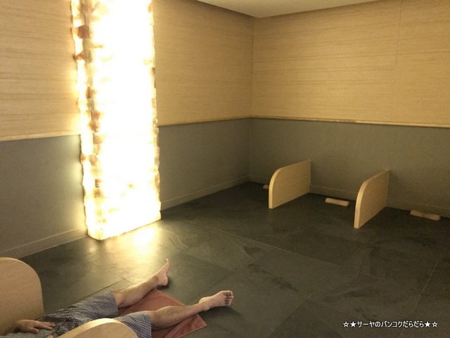 letsreelax bangkok thonlor レッツリラックス 岩盤浴内