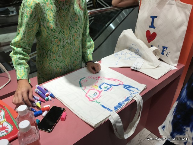 MUSEUM OF ME emporium bangkok イベント ペイントサービス