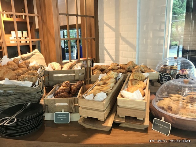 Bangkok Trading Post & Bistro Deli (10)