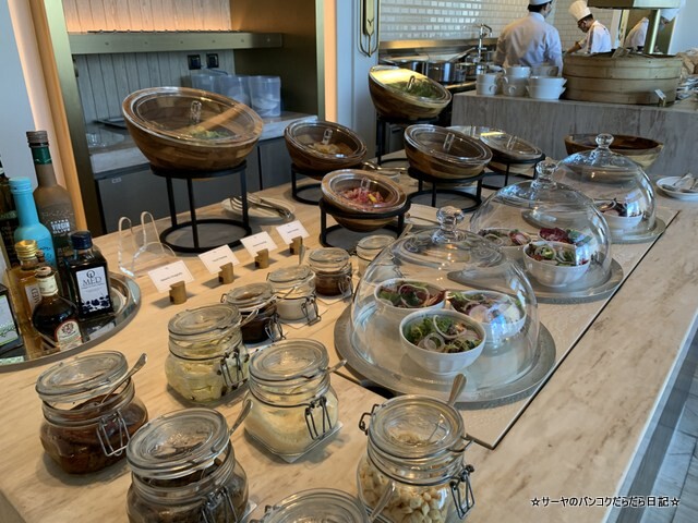 Breakfast Waldorf Astoria Bangkok バンコク ウォドルフ (14)
