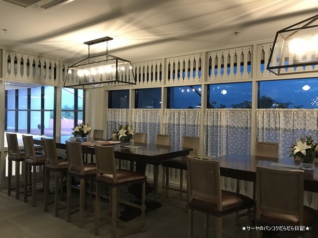 The Coral Executive Lounge Udonthani Airport (3)