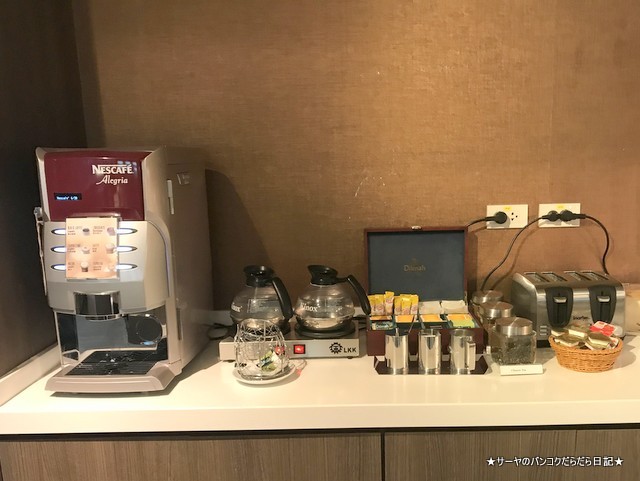 MIRACLE FIRST CLASS LOUNGE Gate G BKK (4)