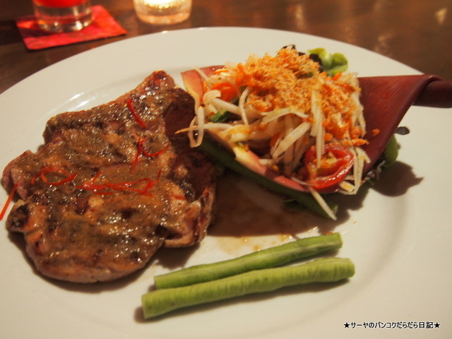 マハナガー Mahanaga at Sukhumvit タイ料理 バンコク