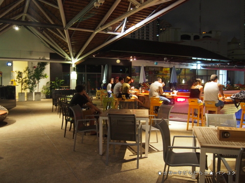 Flow House BangkokatSukhumvit Soi 26