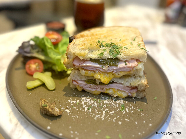 【Nick ニック】 at Soi Ruamrudee ~バンコクお勧め朝食!プルンチットの絶品ブランチカフェ~
