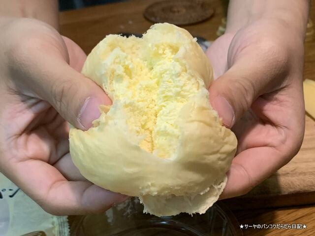 711 cake thailand cream cheese (3)