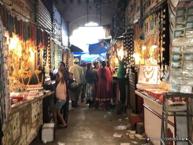 デバラジャマーケット Devaraja Market マイソール (1)