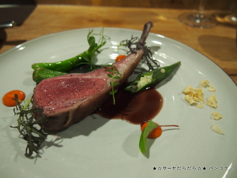 Aston: Dining Room & Bar バンコク