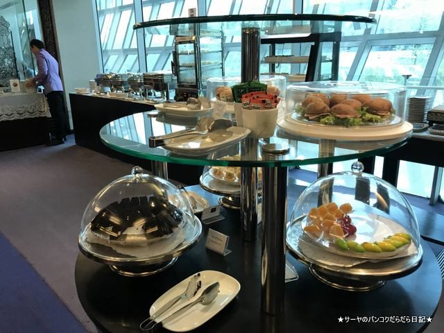 thai airways lounge 国内線 スワナプーム (7)
