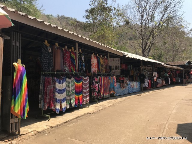 Kra Sae Cave カンチャナブリ 洞窟 寺 (4)