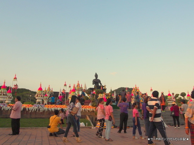 スコータイ歴史公園 ロイクラトン LOI KRATHONG LOY