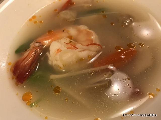 Khao Michelin タイ料理 バンコク エカマイ 美味しい (3)