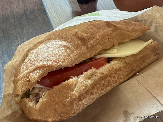 【Fresh up Batenberg】 at ブルガリア・ソフィア市内 ~朝6時半から営業!地元流の朝食を楽しんでみた~
