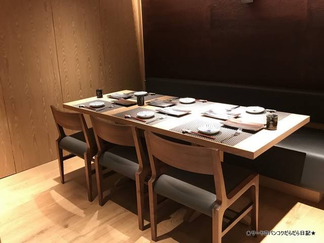 サーヤ ワイン 石本 串カツ トンロー バンコク (2)