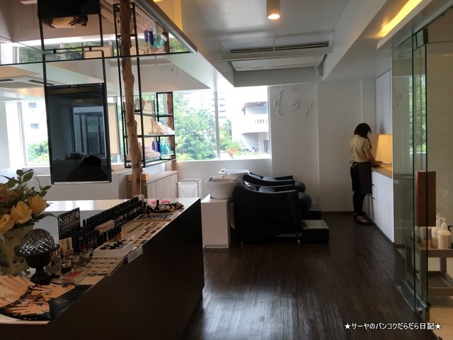 Pamper Me Nail and Dry Bar バンコク ネイルサロン