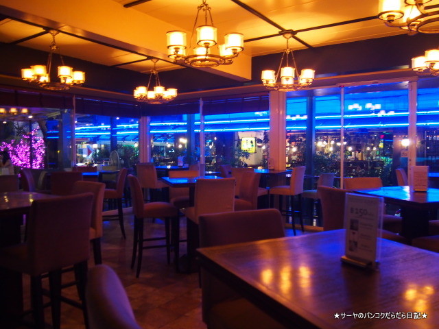 Zaks Wine Pub bangkok Italian Pizza イタリアン ナナ