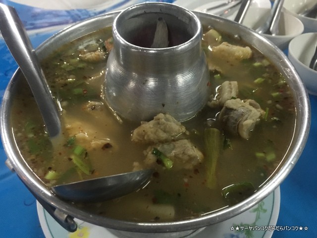 Raan Laap Yasoo Khao Yai thailand イサーン
