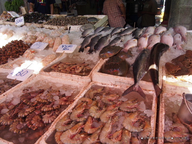 Ban Phe Market バンペー 市場 サーヤ