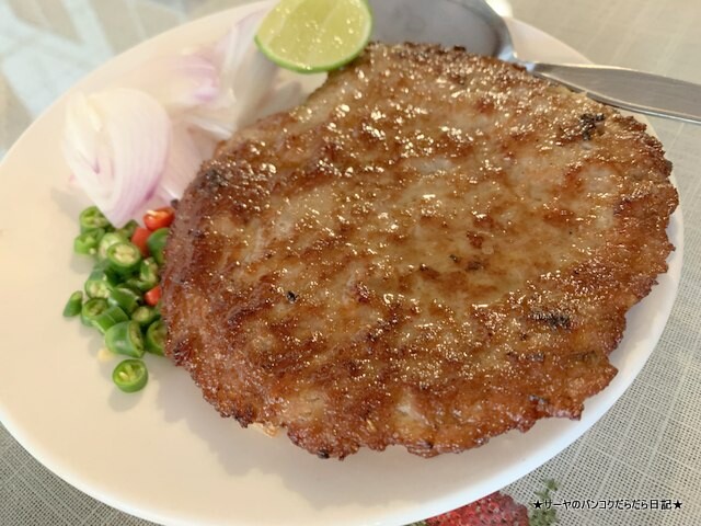 Baan Pee Lek バーンピーレック タイ料理 バンコク (10)