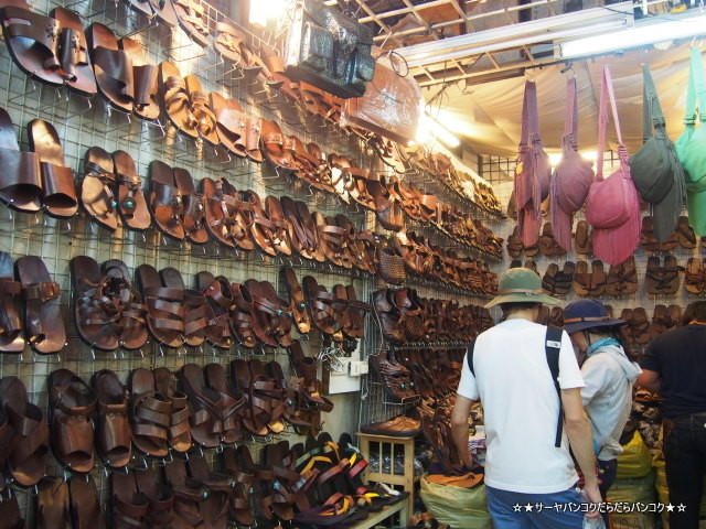 Khon Muang Lung Shop チャトチャック 革 靴 ウィークエンド