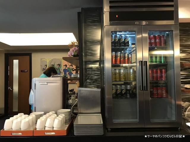thai airways lounge 国内線 スワナプーム (5)