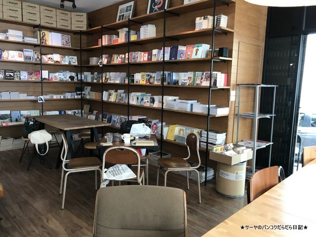 Cafe Daypoets バンコク カフェ スンウィジャイ (2)