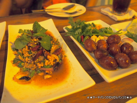 FOLK 19 cowboys bangkok バンコク ラーミントラ