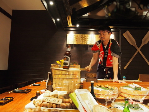 akaynoya bangkok 紅乃家 バンコク 炉端焼き